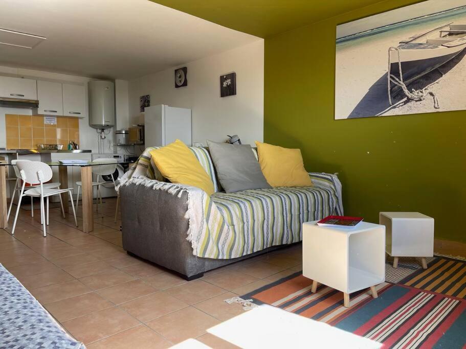 סיינט דניס Immense Studio 51 Jusqu'A 4 Personnes Avec Vue Mer מראה חיצוני תמונה