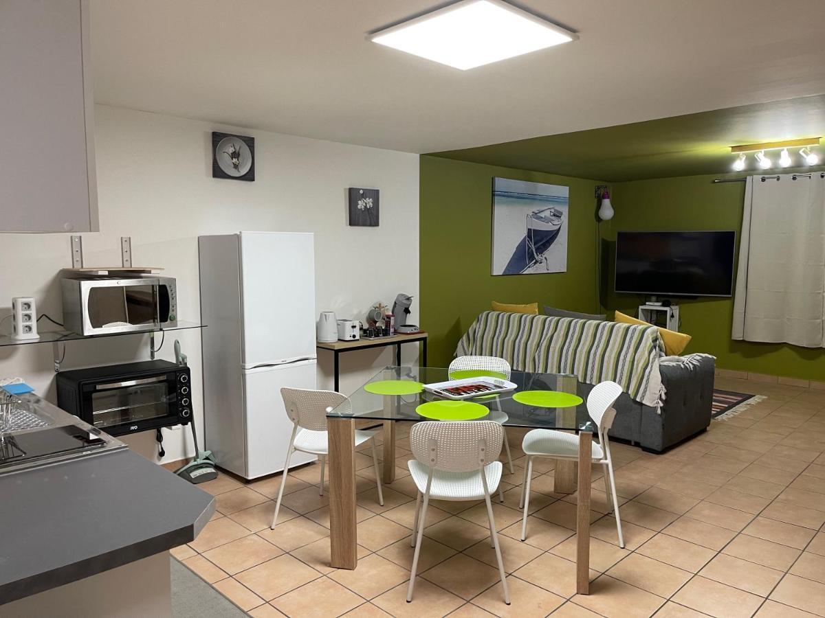 סיינט דניס Immense Studio 51 Jusqu'A 4 Personnes Avec Vue Mer מראה חיצוני תמונה